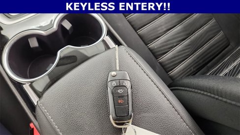 Used 2016 Ford Fusion SE image 14