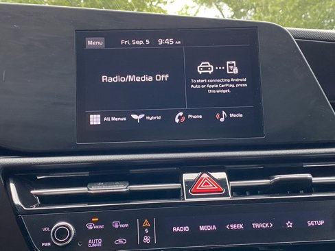 Used 2023 Kia Niro LX image 14