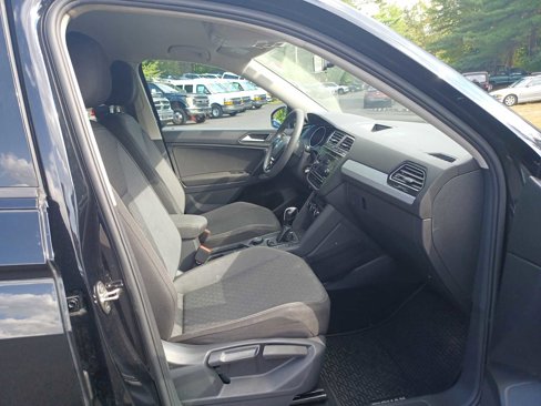 Used 2021 Volkswagen Tiguan S image 15
