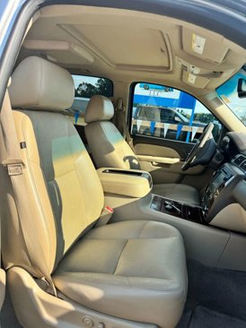 Used 2014 Chevrolet Suburban LTZ image 15