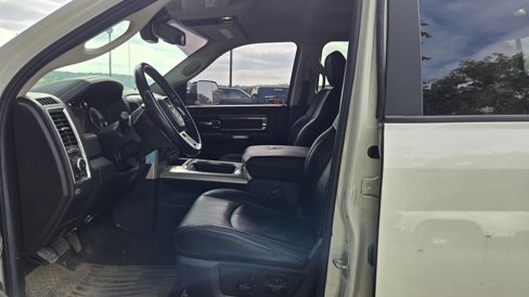 Used 2018 RAM 3500 Laramie image 10