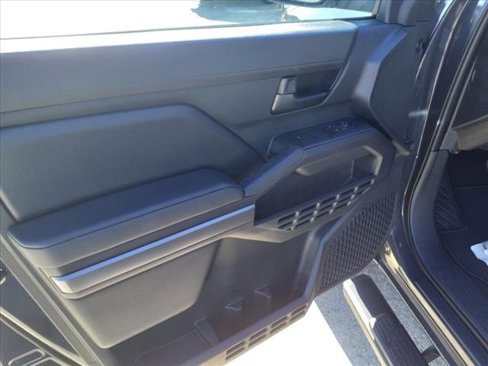 New 2024 Toyota Tacoma SR5 image 11