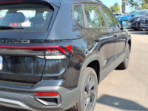 New 2025 Volkswagen Taos S image 27