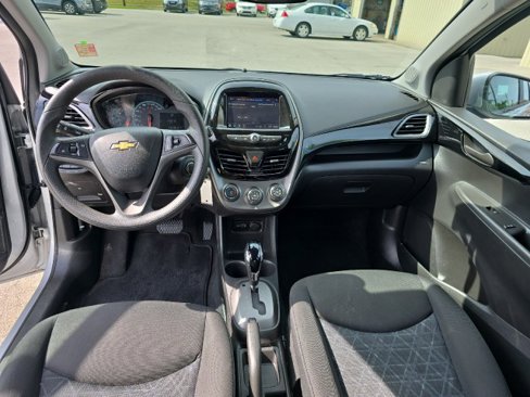 Used 2021 Chevrolet Spark LT image 24