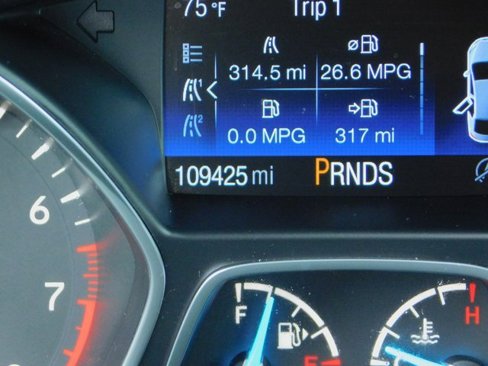 Used 2019 Ford Escape SE image 16