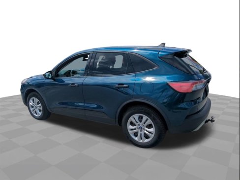 Used 2020 Ford Escape S image 6