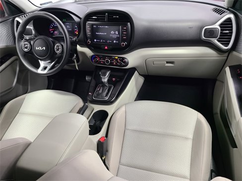 Used 2022 Kia Soul LX image 35