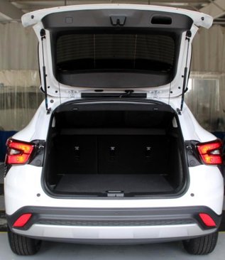 New 2025 Chevrolet Trax LT w/ Driver Confidence Package image 11