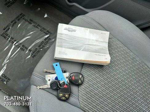 Used 2011 Chevrolet Traverse LT w/ Personal Connectivity Package image 22