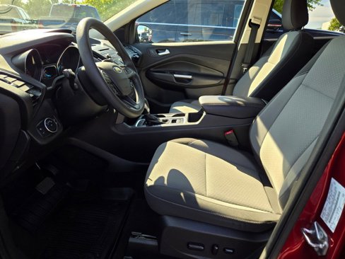 Used 2018 Ford Escape SE image 20