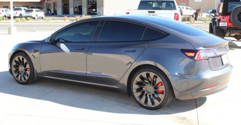 Used 2021 Tesla Model 3 Performance image 28