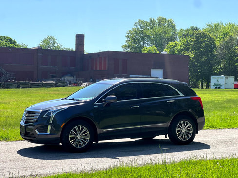 Used 2017 Cadillac XT5 Luxury w/ LPO, Wheel Lock Package image 9