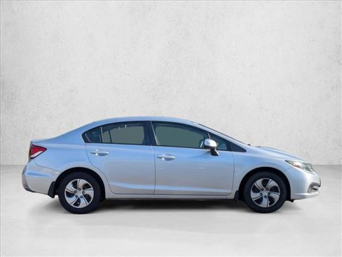 Used 2013 Honda Civic LX image 4