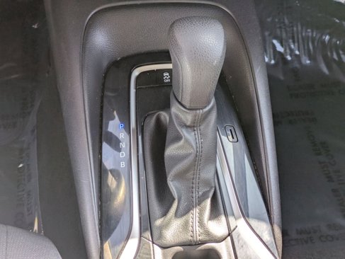 Used 2022 Toyota Corolla LE image 23