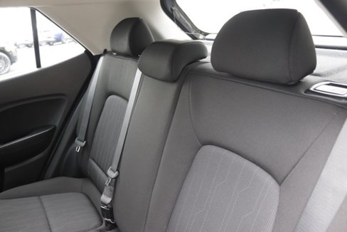 Certified 2022 Hyundai Venue SE image 14