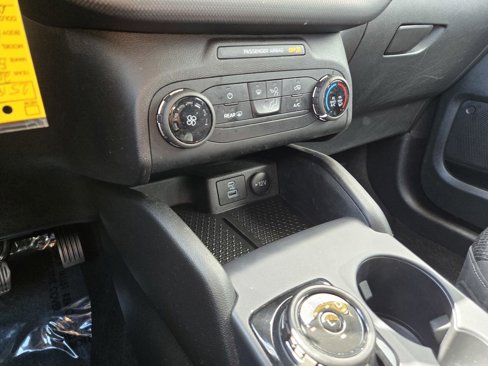 Used 2022 Ford Bronco Sport image 9
