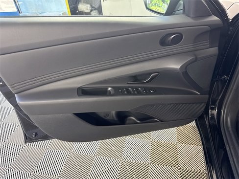 New 2025 Hyundai Elantra Sport image 24