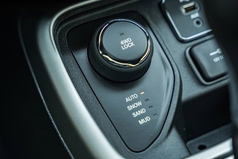 Used 2021 Jeep Compass Latitude w/ Convenience Group image 13