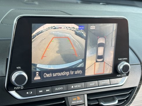Used 2020 Nissan Altima 2.5 Platinum image 5