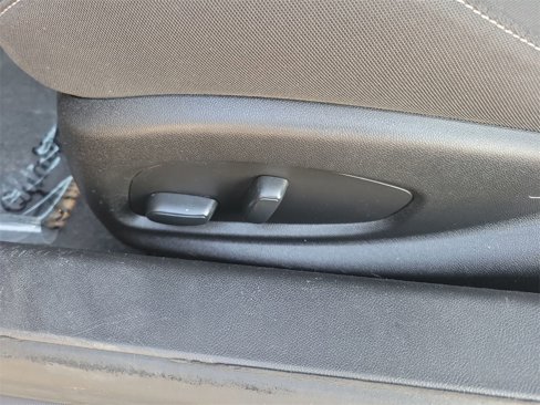 Used 2019 Chevrolet Camaro LT w/ Technology Package image 12