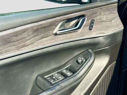 Used 2024 Jeep Grand Cherokee Limited image 18
