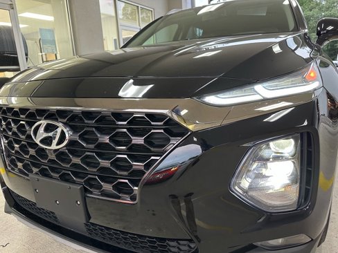 Used 2019 Hyundai Santa Fe FWD image 1