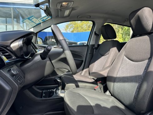 Used 2021 Chevrolet Spark LT image 14
