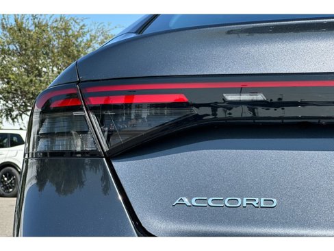 Used 2023 Honda Accord LX image 47