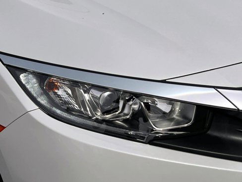 Used 2018 Honda Civic EX-L image 9