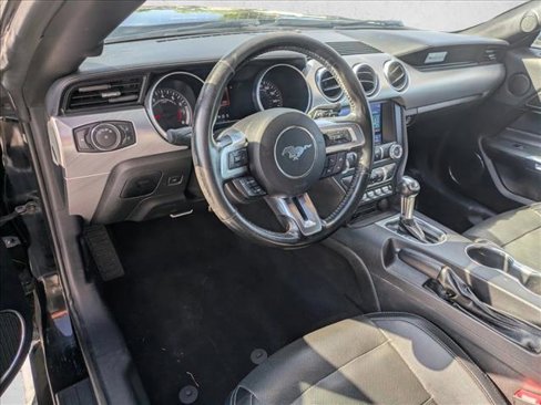 Used 2019 Ford Mustang Premium image 9