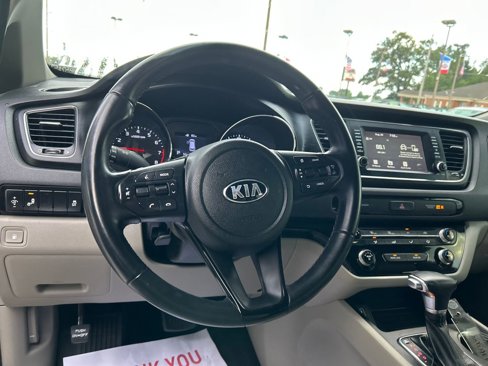 Used 2019 Kia Sedona EX image 14