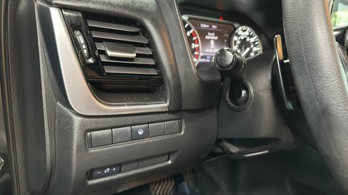 Used 2021 Nissan Rogue SV image 51