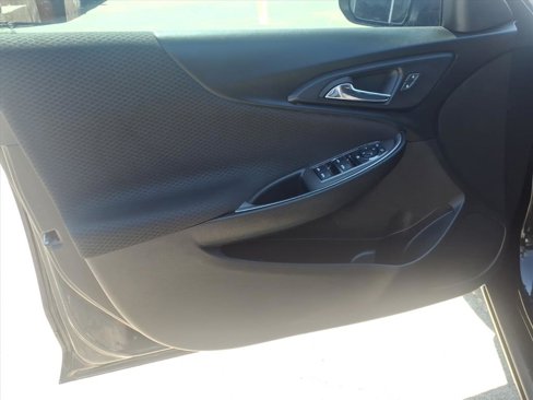 Used 2023 Chevrolet Malibu LT image 6