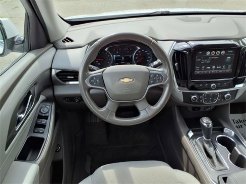 Used 2018 Chevrolet Traverse LT image 14