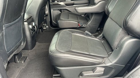 Used 2020 Ford Explorer Limited image 15