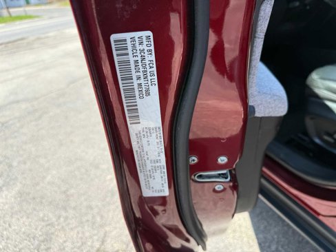 Used 2022 Jeep Compass Latitude image 55
