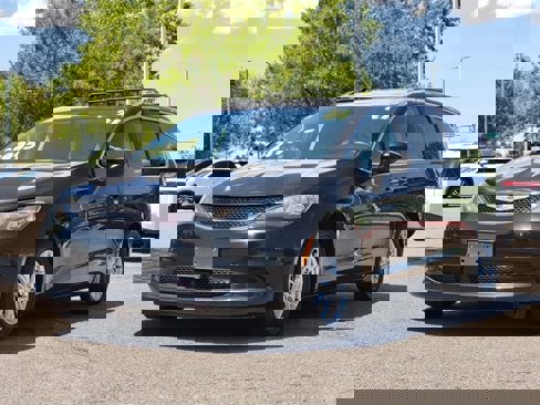 Used 2021 Chrysler Voyager Lxi image 4