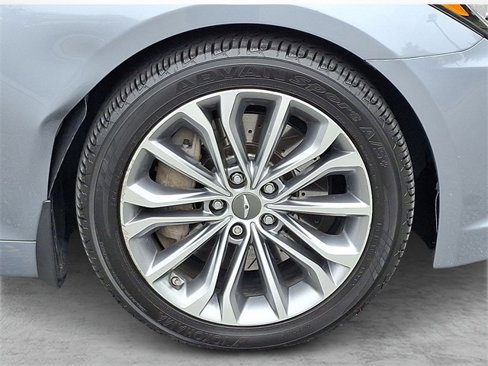 Used 2017 Genesis G80 3.8 w/ Option Group 03 image 7