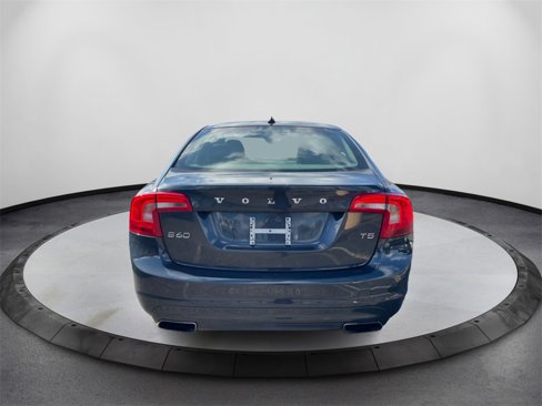 Used 2015 Volvo S60 T5 Premier image 6