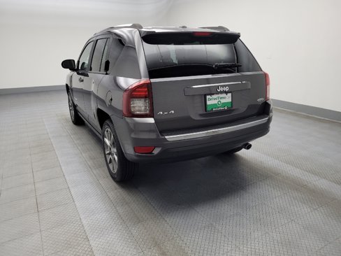 Used 2017 Jeep Compass High Altitude image 5