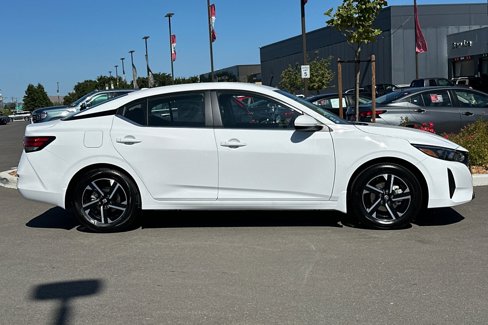 New 2025 Nissan Sentra SV w/ Trunk Package image 3