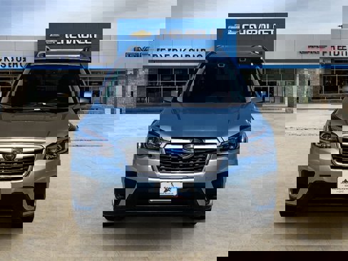 Used 2020 Subaru Forester Premium image 8