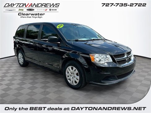 Used 2018 Dodge Grand Caravan SE w/ UConnect Hands-Free Group image 1