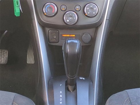 Used 2020 Chevrolet Trax LS image 20
