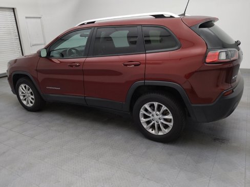 Used 2020 Jeep Cherokee Latitude image 3