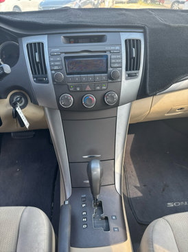 Used 2010 Hyundai Sonata GLS image 15