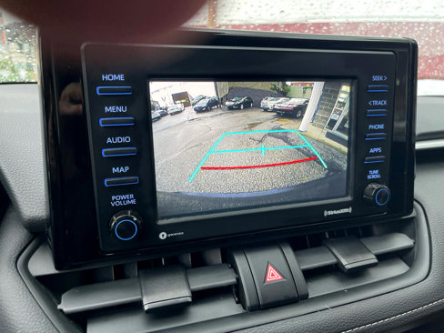 Used 2021 Toyota RAV4 LE image 23