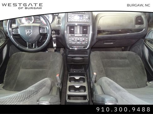 Used 2017 Dodge Grand Caravan SE image 20