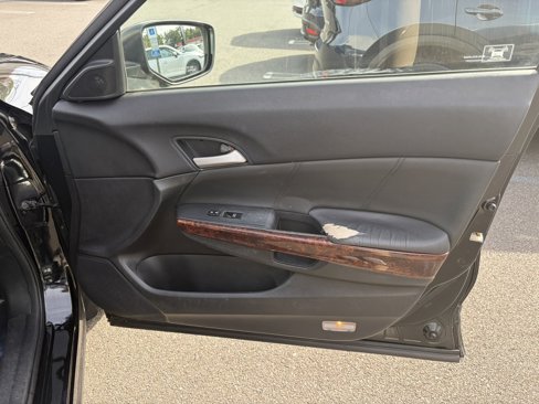 Used 2012 Honda Crosstour EX-L image 36