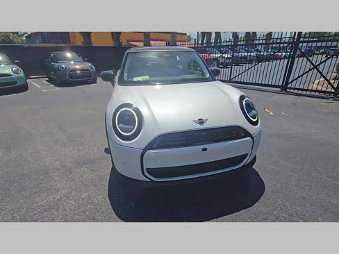New 2025 MINI Cooper S image 17